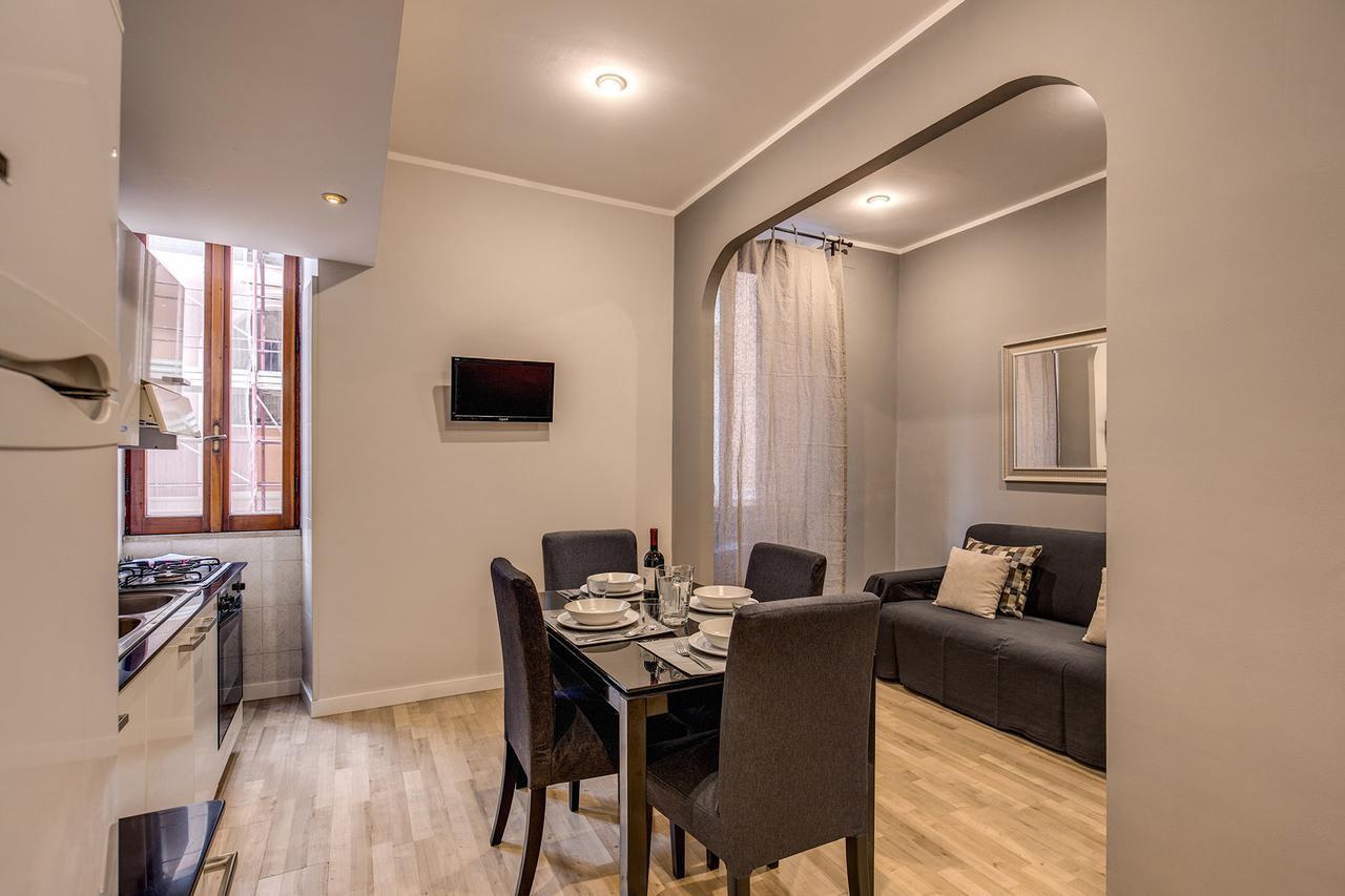 Mecenate Colosseo Suite Рим Екстериор снимка